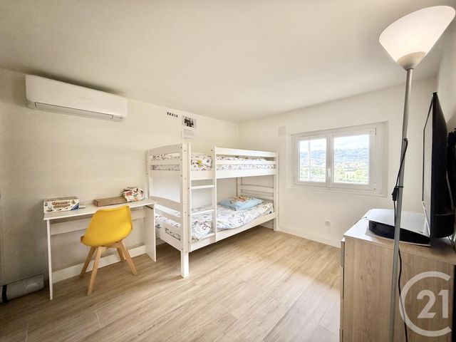 Afficher la photo en grand Maison à vendre - 4 pièces - 98,42 m2 - Nice - 06 - PROVENCE-ALPES-COTE-D-AZUR