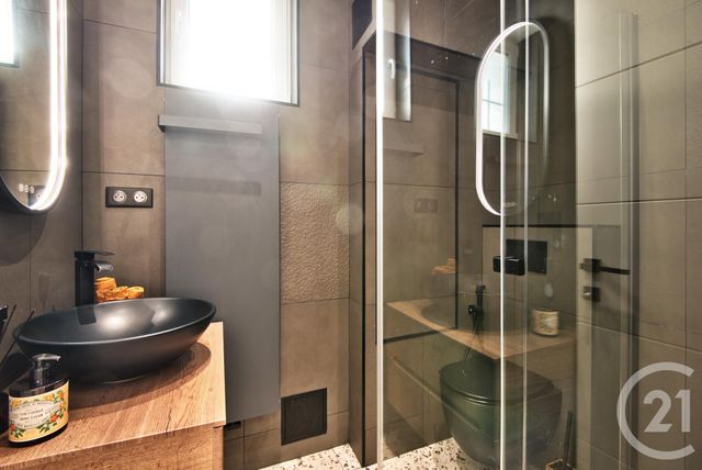 Appartement T3 à vendre - 3 pièces - 55 m2 - Nice - 06 - PROVENCE-ALPES-COTE-D-AZUR