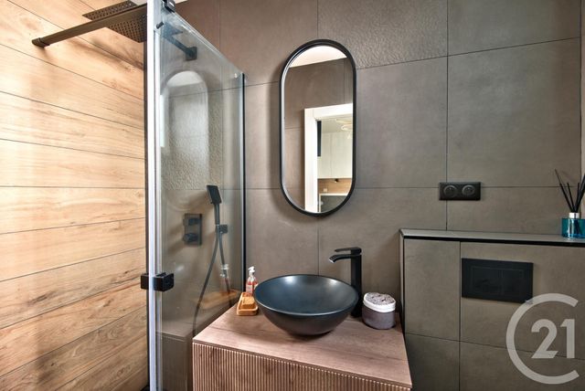 Appartement T3 à vendre - 3 pièces - 55 m2 - Nice - 06 - PROVENCE-ALPES-COTE-D-AZUR