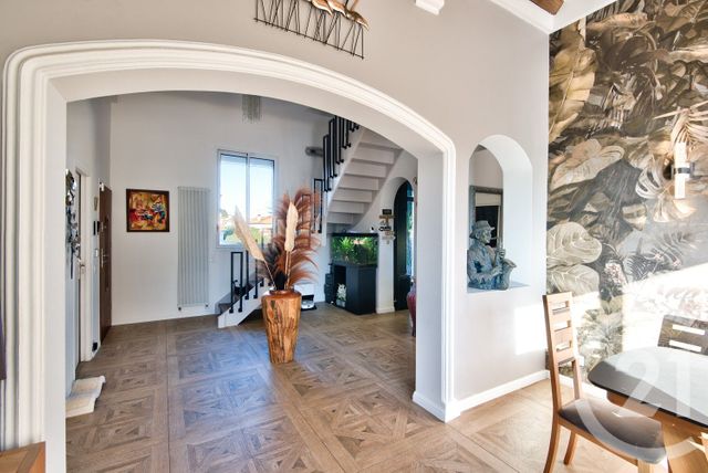 Appartement à vendre - 6 pièces - 200,10 m2 - Cagnes Sur Mer - 06 - PROVENCE-ALPES-COTE-D-AZUR