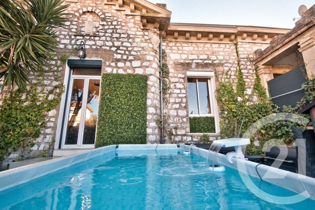 Maison à vendre - 6 pièces - 200,10 m2 - Cagnes Sur Mer - 06 - PROVENCE-ALPES-COTE-D-AZUR