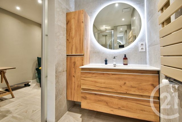 Maison à vendre - 6 pièces - 200,10 m2 - Cagnes Sur Mer - 06 - PROVENCE-ALPES-COTE-D-AZUR