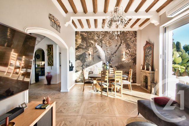 Maison à vendre - 6 pièces - 200,10 m2 - Cagnes Sur Mer - 06 - PROVENCE-ALPES-COTE-D-AZUR