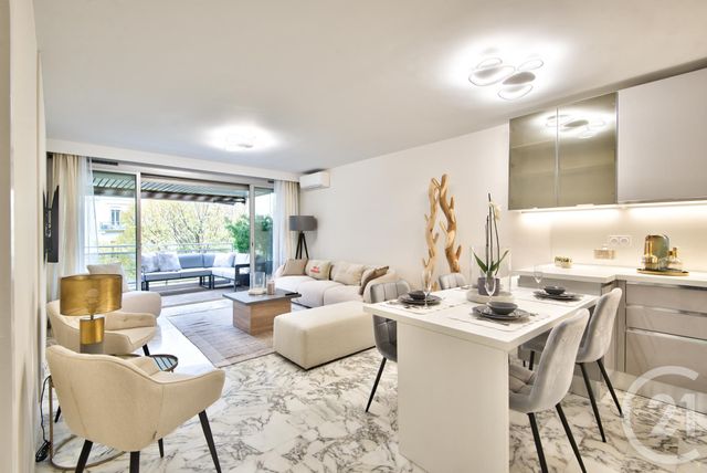 Appartement F4 &agrave; vendre - 4 pi&egrave;ces - 104,47 m2 - Nice - 06 - PROVENCE-ALPES-COTE-D-AZUR