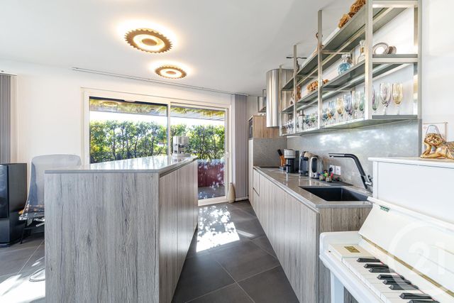 Appartement &agrave; vendre - 3 pi&egrave;ces - 98,30 m2 - Nice - 06 - PROVENCE-ALPES-COTE-D-AZUR