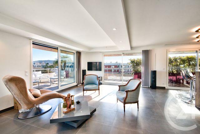 Appartement &agrave; vendre - 3 pi&egrave;ces - 98,30 m2 - Nice - 06 - PROVENCE-ALPES-COTE-D-AZUR