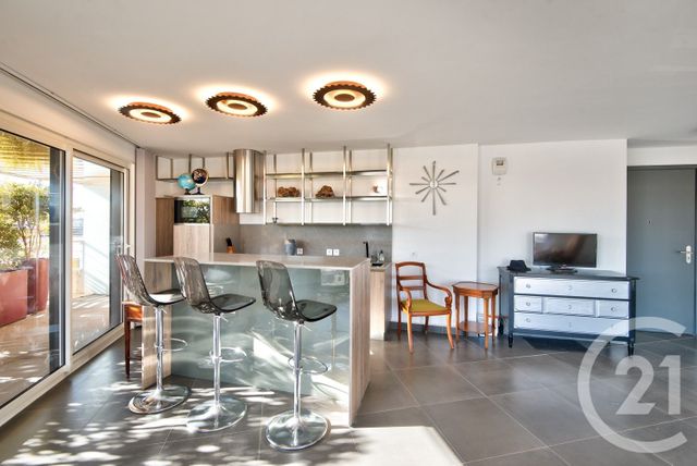 Appartement &agrave; vendre - 3 pi&egrave;ces - 98,30 m2 - Nice - 06 - PROVENCE-ALPES-COTE-D-AZUR