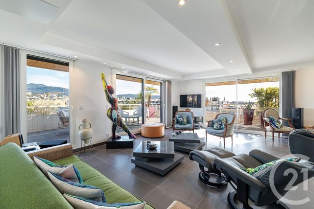 Appartement &agrave; vendre - 3 pi&egrave;ces - 98,30 m2 - Nice - 06 - PROVENCE-ALPES-COTE-D-AZUR