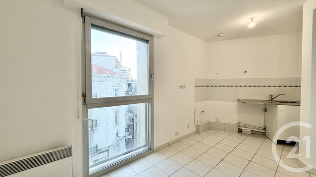 Appartement T2 &agrave; vendre - 2 pi&egrave;ces - 27,15 m2 - Antibes - 06 - PROVENCE-ALPES-COTE-D-AZUR