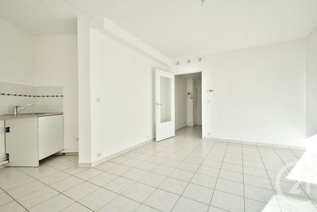 Appartement F1 &agrave; vendre - 1 pi&egrave;ce - 27,15 m2 - Antibes - 06 - PROVENCE-ALPES-COTE-D-AZUR