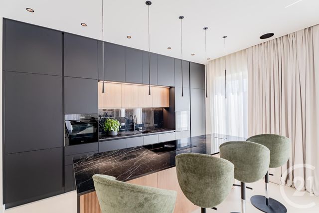 Appartement F4 &agrave; vendre - 4 pi&egrave;ces - 150,34 m2 - Nice - 06 - PROVENCE-ALPES-COTE-D-AZUR