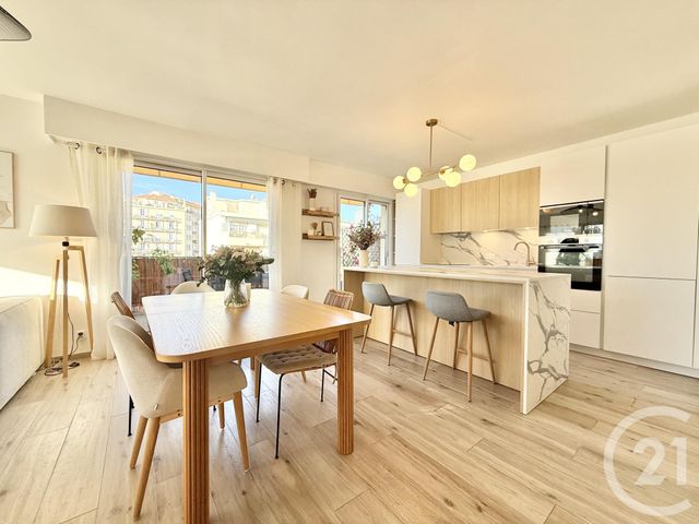 Appartement &agrave; vendre - 4 pi&egrave;ces - 93,01 m2 - Nice - 06 - PROVENCE-ALPES-COTE-D-AZUR