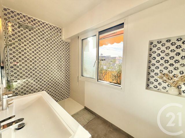 Appartement &agrave; vendre - 4 pi&egrave;ces - 93,01 m2 - Nice - 06 - PROVENCE-ALPES-COTE-D-AZUR
