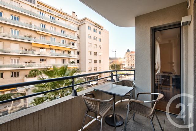 Appartement F4 &agrave; vendre - 4 pi&egrave;ces - 97,65 m2 - Nice - 06 - PROVENCE-ALPES-COTE-D-AZUR