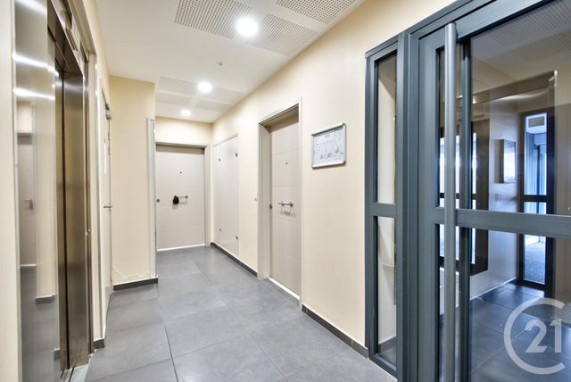 Appartement F4 &agrave; vendre - 4 pi&egrave;ces - 97,65 m2 - Nice - 06 - PROVENCE-ALPES-COTE-D-AZUR