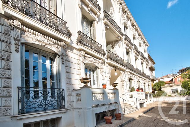 Appartement F6 &agrave; vendre - 6 pi&egrave;ces - 156,37 m2 - Nice - 06 - PROVENCE-ALPES-COTE-D-AZUR