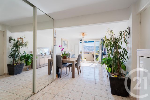 Appartement F4 &agrave; vendre - 4 pi&egrave;ces - 70 m2 - Nice - 06 - PROVENCE-ALPES-COTE-D-AZUR