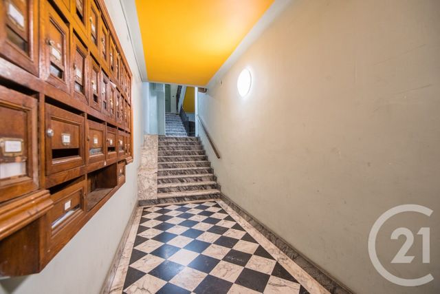 Appartement F4 &agrave; vendre - 4 pi&egrave;ces - 45,50 m2 - Nice - 06 - PROVENCE-ALPES-COTE-D-AZUR