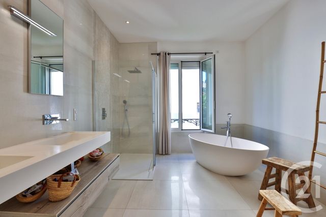 Maison &agrave; vendre - 5 pi&egrave;ces - 185,17 m2 - Nice - 06 - PROVENCE-ALPES-COTE-D-AZUR