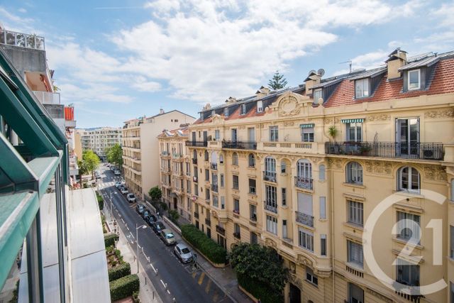 Appartement F4 &agrave; vendre - 4 pi&egrave;ces - 90,14 m2 - Nice - 06 - PROVENCE-ALPES-COTE-D-AZUR