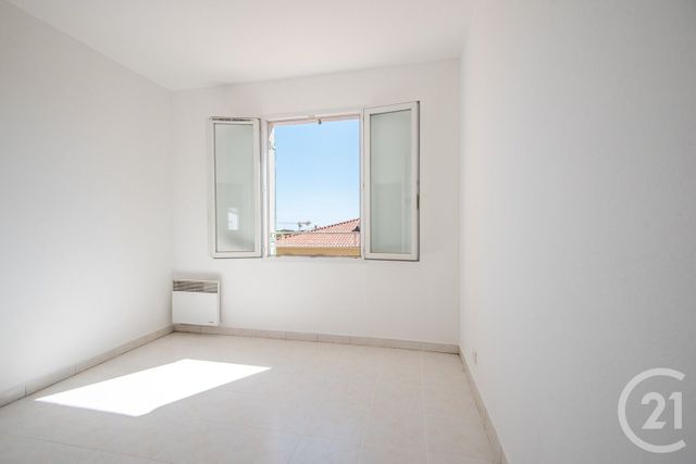 Appartement T4 &agrave; vendre - 4 pi&egrave;ces - 85,43 m2 - Antibes - 06 - PROVENCE-ALPES-COTE-D-AZUR