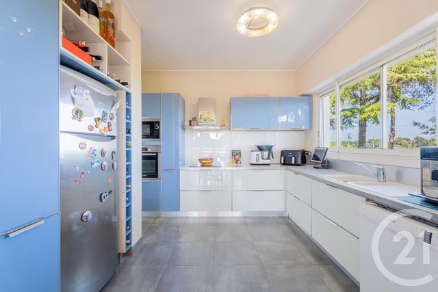 Maison &agrave; vendre - 6 pi&egrave;ces - 185,88 m2 - Biot - 06 - PROVENCE-ALPES-COTE-D-AZUR