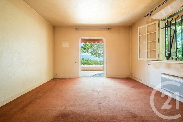 Maison &agrave; vendre - 6 pi&egrave;ces - 220 m2 - Theoule Sur Mer - 06 - PROVENCE-ALPES-COTE-D-AZUR