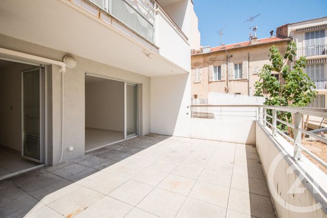 Appartement T4 &agrave; vendre - 4 pi&egrave;ces - 78,10 m2 - Antibes - 06 - PROVENCE-ALPES-COTE-D-AZUR