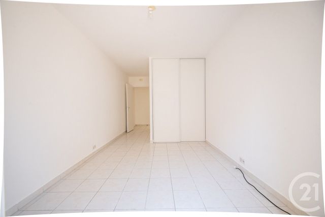 Appartement T4 &agrave; vendre - 4 pi&egrave;ces - 78,10 m2 - Antibes - 06 - PROVENCE-ALPES-COTE-D-AZUR