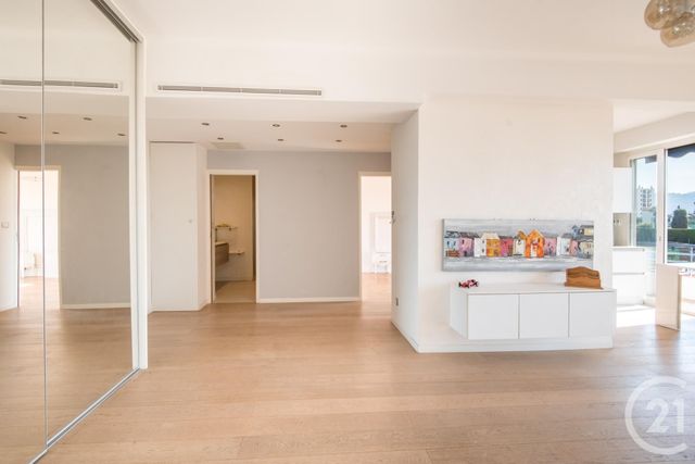 Appartement F2 &agrave; vendre - 2 pi&egrave;ces - 61,27 m2 - Nice - 06 - PROVENCE-ALPES-COTE-D-AZUR