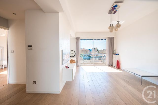 Appartement F2 &agrave; vendre - 2 pi&egrave;ces - 61,27 m2 - Nice - 06 - PROVENCE-ALPES-COTE-D-AZUR
