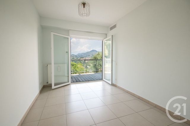 Appartement F4 &agrave; vendre - 4 pi&egrave;ces - 114,50 m2 - Nice - 06 - PROVENCE-ALPES-COTE-D-AZUR
