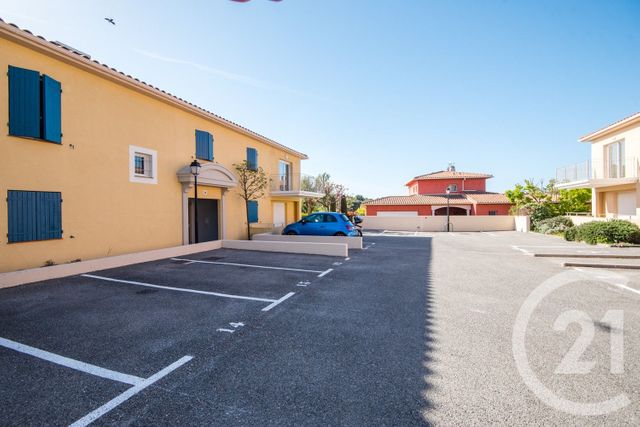 Appartement T3 &agrave; vendre - 3 pi&egrave;ces - 66,41 m2 - Antibes - 06 - PROVENCE-ALPES-COTE-D-AZUR