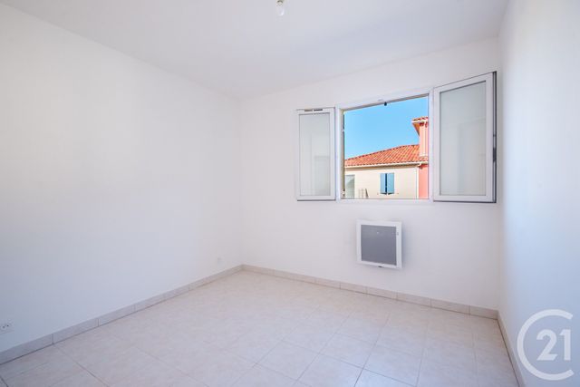 Appartement T3 &agrave; vendre - 3 pi&egrave;ces - 66,41 m2 - Antibes - 06 - PROVENCE-ALPES-COTE-D-AZUR