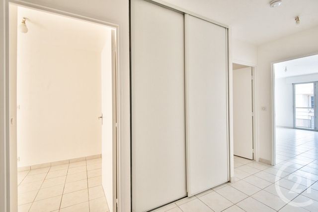 Appartement T3 &agrave; vendre - 3 pi&egrave;ces - 74,19 m2 - Antibes - 06 - PROVENCE-ALPES-COTE-D-AZUR