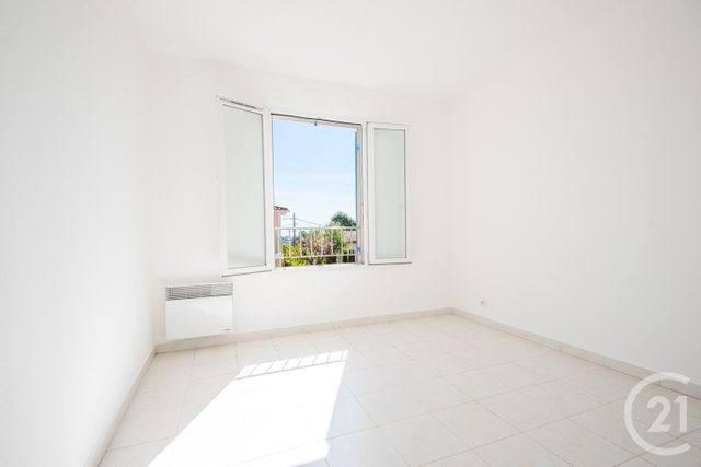 Appartement T4 &agrave; vendre - 4 pi&egrave;ces - 85,80 m2 - Antibes - 06 - PROVENCE-ALPES-COTE-D-AZUR