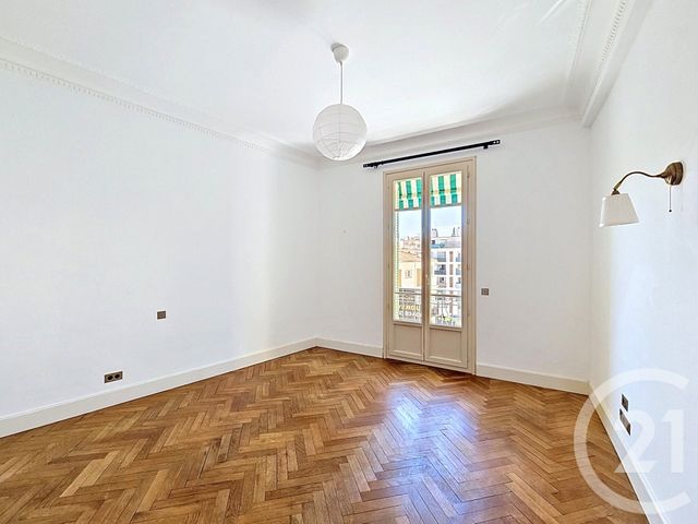 Appartement F4 &agrave; vendre - 4 pi&egrave;ces - 120,12 m2 - Nice - 06 - PROVENCE-ALPES-COTE-D-AZUR