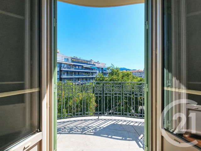 Appartement F4 &agrave; vendre - 4 pi&egrave;ces - 120,12 m2 - Nice - 06 - PROVENCE-ALPES-COTE-D-AZUR
