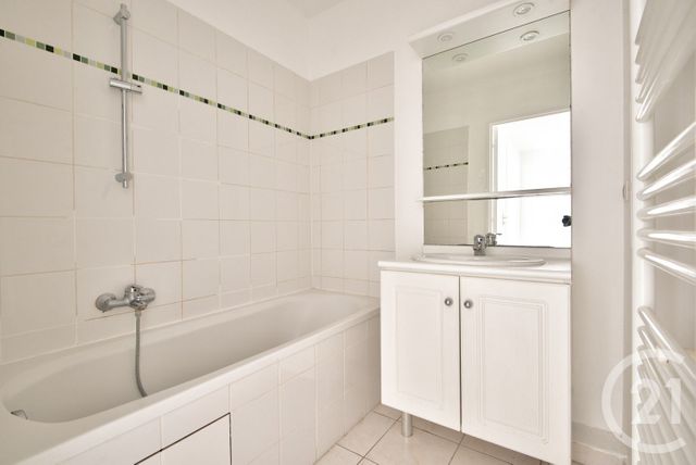 Appartement T2 &agrave; vendre - 2 pi&egrave;ces - 51,12 m2 - Antibes - 06 - PROVENCE-ALPES-COTE-D-AZUR