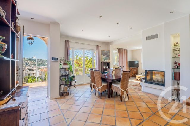 Maison &agrave; vendre - 5 pi&egrave;ces - 120,63 m2 - Nice - 06 - PROVENCE-ALPES-COTE-D-AZUR