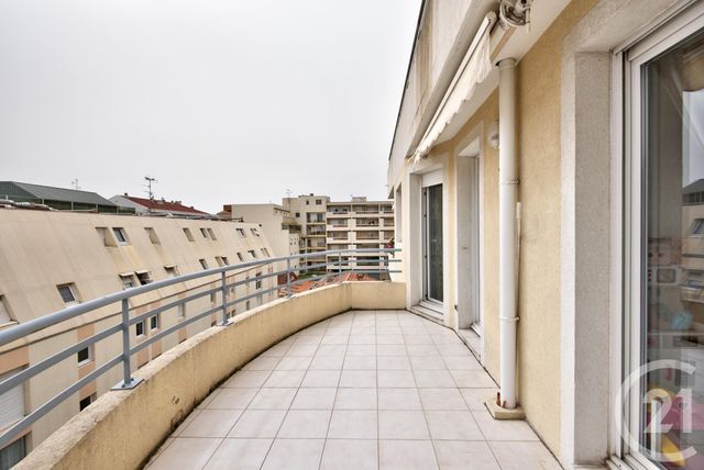 Appartement F3 à vendre - 3 pièces - 62 m2 - St Laurent Du Var - 06 - PROVENCE-ALPES-COTE-D-AZUR