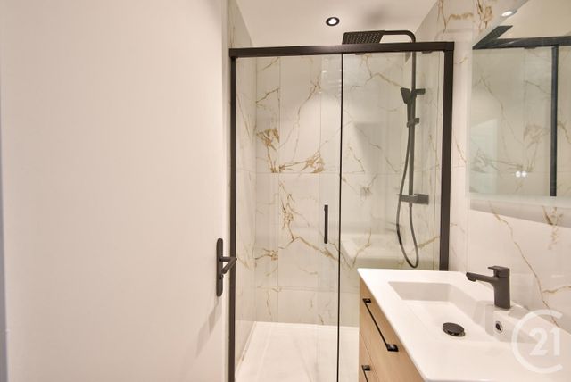 Appartement F4 &agrave; vendre - 4 pi&egrave;ces - 94,73 m2 - Nice - 06 - PROVENCE-ALPES-COTE-D-AZUR