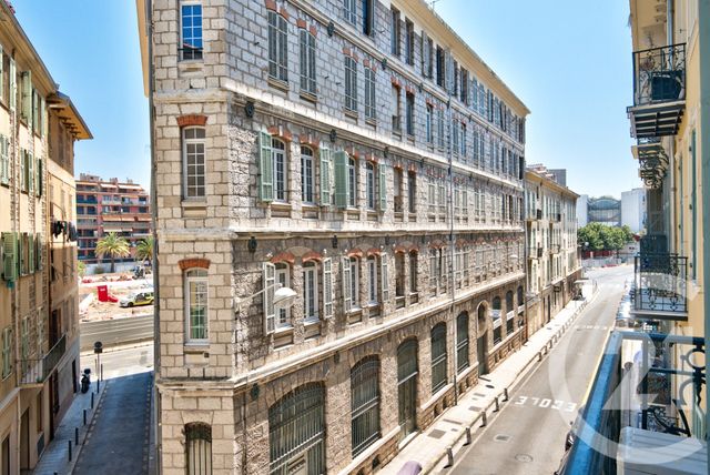 Appartement F2 à vendre - 2 pièces - 32,30 m2 - Nice - 06 - PROVENCE-ALPES-COTE-D-AZUR