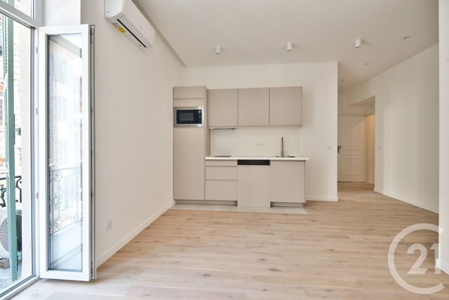 Appartement F2 à vendre - 2 pièces - 32,30 m2 - Nice - 06 - PROVENCE-ALPES-COTE-D-AZUR