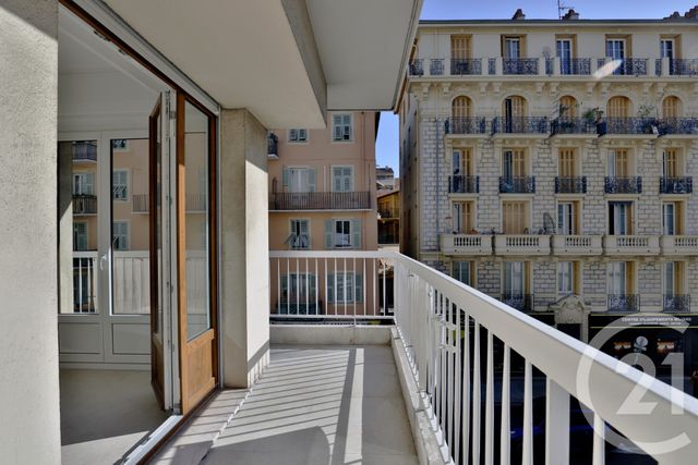 Appartement F3 à vendre - 3 pièces - 70,13 m2 - Nice - 06 - PROVENCE-ALPES-COTE-D-AZUR