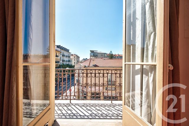 Appartement T4 à vendre - 4 pièces - 92,54 m2 - Nice - 06 - PROVENCE-ALPES-COTE-D-AZUR