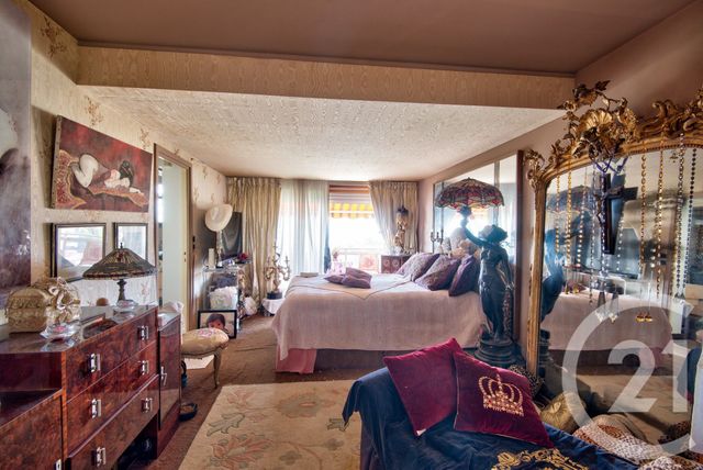 Afficher la photo en grand Appartement F4 à vendre - 4 pièces - 144,57 m2 - Nice - 06 - PROVENCE-ALPES-COTE-D-AZUR