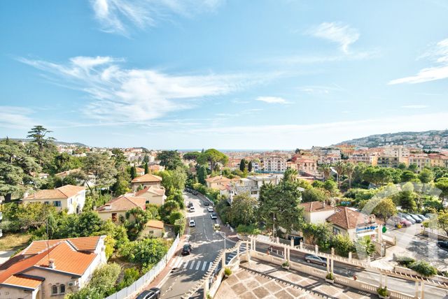 Appartement F3 bis à vendre - 3 pièces - 85,70 m2 - Nice - 06 - PROVENCE-ALPES-COTE-D-AZUR