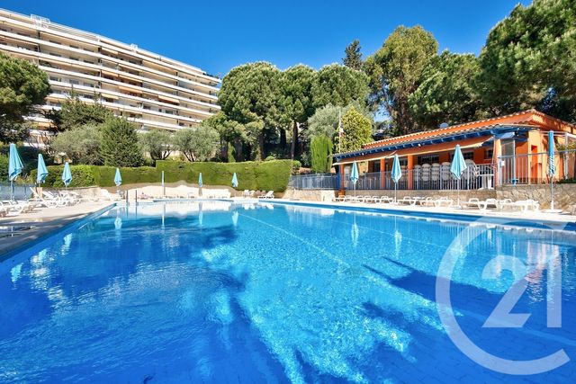 Appartement F3 à vendre - 3 pièces - 73,35 m2 - Nice - 06 - PROVENCE-ALPES-COTE-D-AZUR