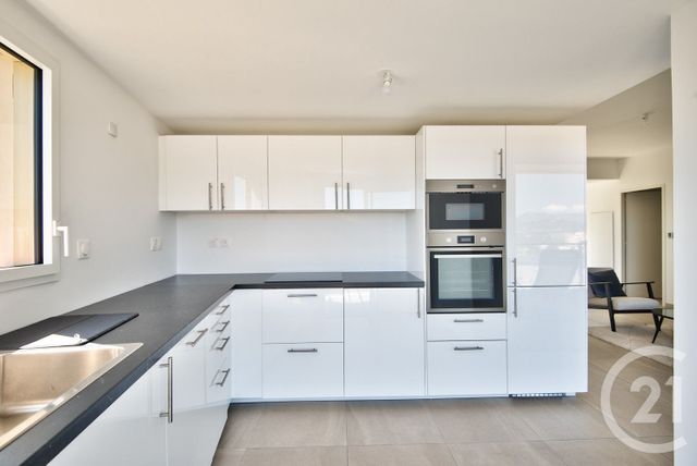 Appartement F3 à vendre - 3 pièces - 69,50 m2 - Nice - 06 - PROVENCE-ALPES-COTE-D-AZUR